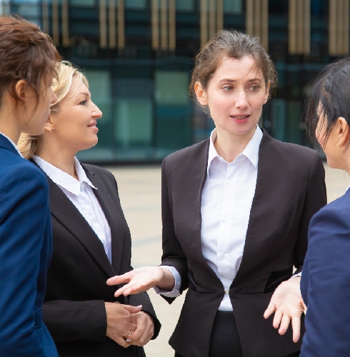 creative-female-business-team