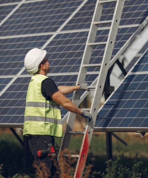 panel-cleaning